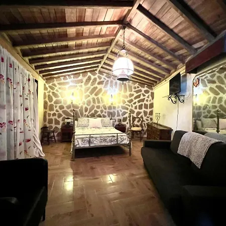 Casa Cueva Con Barbacoa, Wifi Y Vista Semesterbostad Arico