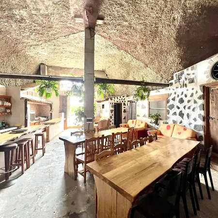 Casa Cueva Con Barbacoa, Wifi Y Vista * Arico